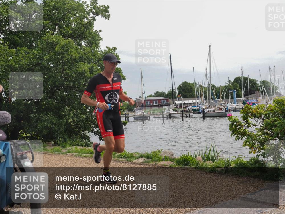 22.06.2025 - Viking Triathlon KatJ http://msf.ph/oto/8127885 22.06.2025 13:50:23 Laufen 615 meine-sportfotos.de