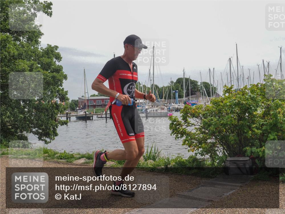 22.06.2025 - Viking Triathlon KatJ http://msf.ph/oto/8127894 22.06.2025 13:50:24 Laufen 615 meine-sportfotos.de