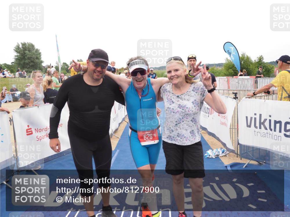 22.06.2025 - Viking Triathlon MichiJ http://msf.ph/oto/8127900 22.06.2025 15:25:25 Ziel 91, 394 meine-sportfotos.de