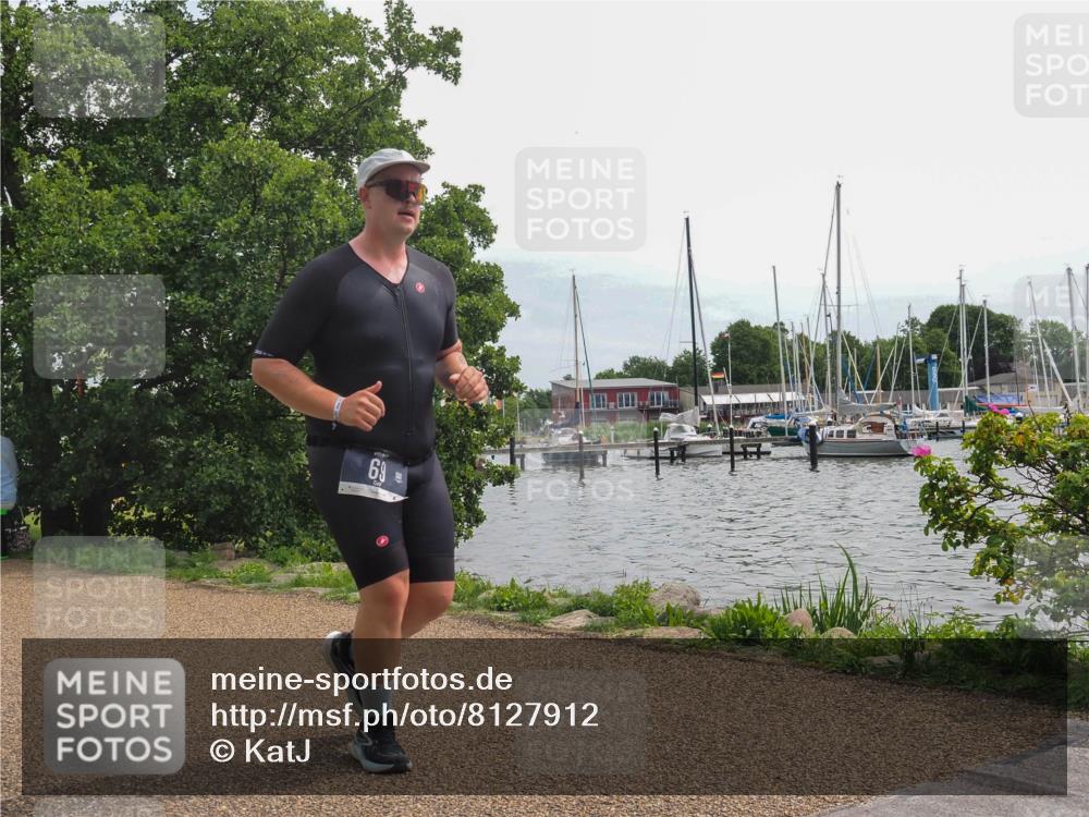 22.06.2025 - Viking Triathlon KatJ http://msf.ph/oto/8127912 22.06.2025 13:50:30 Laufen 69 meine-sportfotos.de