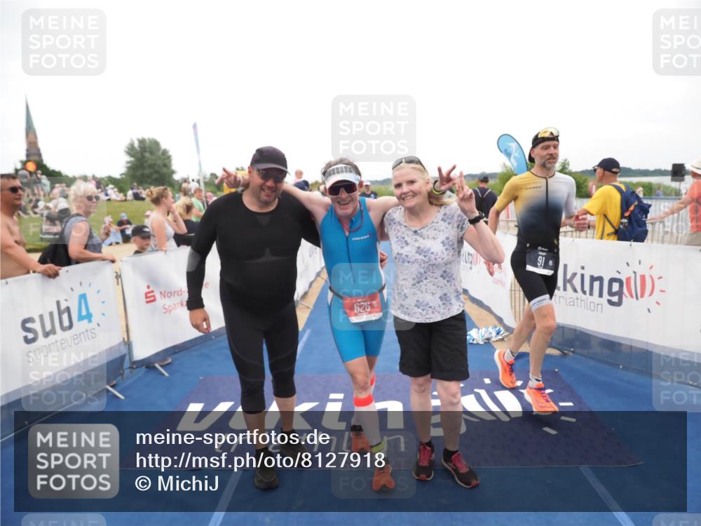 22.06.2025 - Viking Triathlon MichiJ http://msf.ph/oto/8127918 22.06.2025 15:25:25 Ziel 91, 394 meine-sportfotos.de