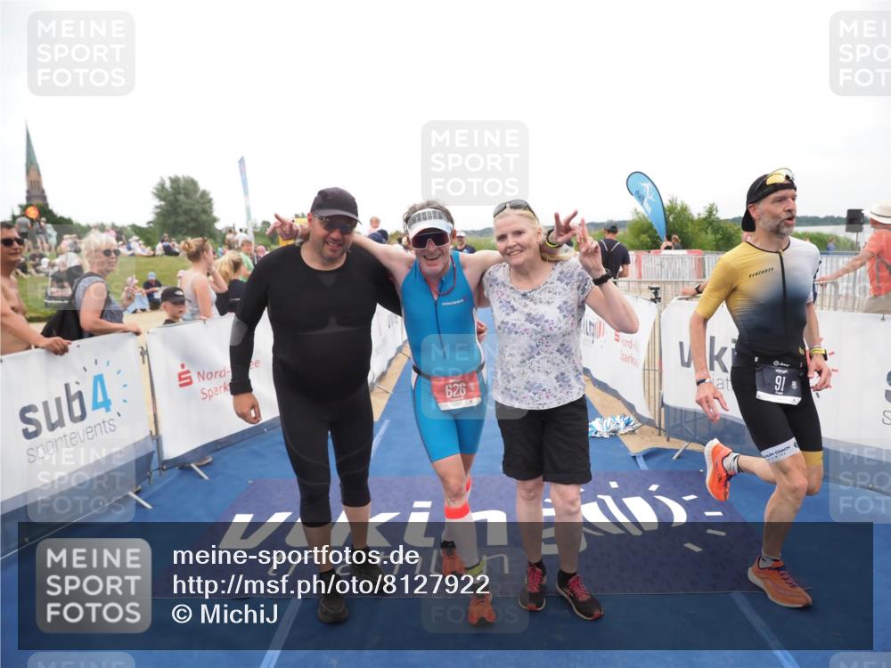 22.06.2025 - Viking Triathlon MichiJ http://msf.ph/oto/8127922 22.06.2025 15:25:26 Ziel 91, 394 meine-sportfotos.de