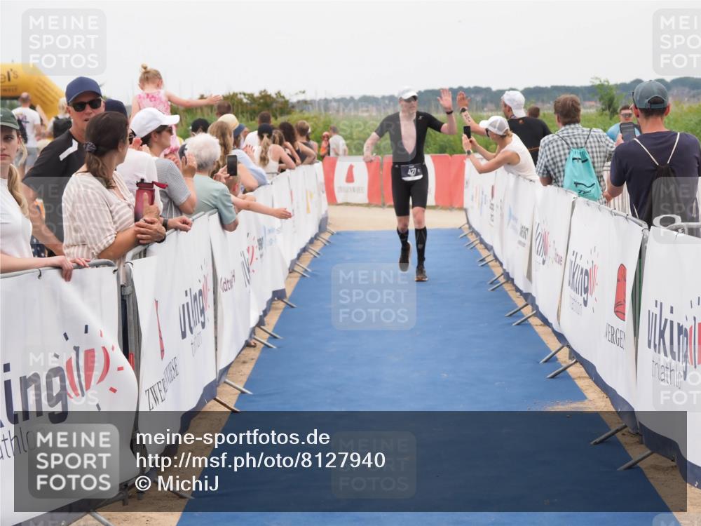 22.06.2025 - Viking Triathlon MichiJ http://msf.ph/oto/8127940 22.06.2025 15:25:41 Ziel 427 meine-sportfotos.de
