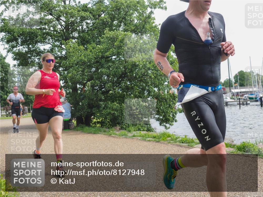 22.06.2025 - Viking Triathlon KatJ http://msf.ph/oto/8127948 22.06.2025 13:50:49 Laufen 55, 98, 616 meine-sportfotos.de