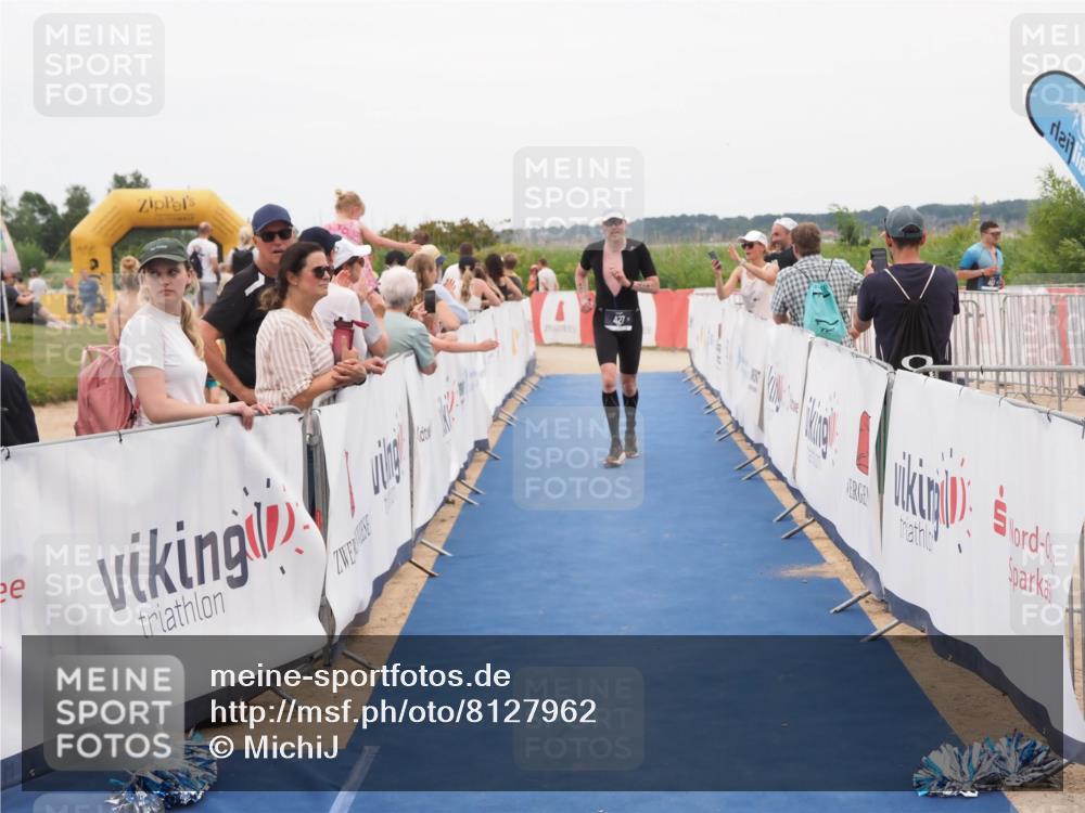 22.06.2025 - Viking Triathlon MichiJ http://msf.ph/oto/8127962 22.06.2025 15:25:42 Ziel 427 meine-sportfotos.de