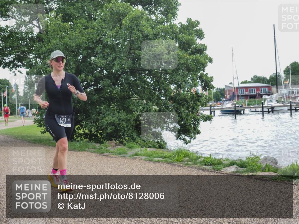 22.06.2025 - Viking Triathlon KatJ http://msf.ph/oto/8128006 22.06.2025 15:34:49 Laufen 143 meine-sportfotos.de