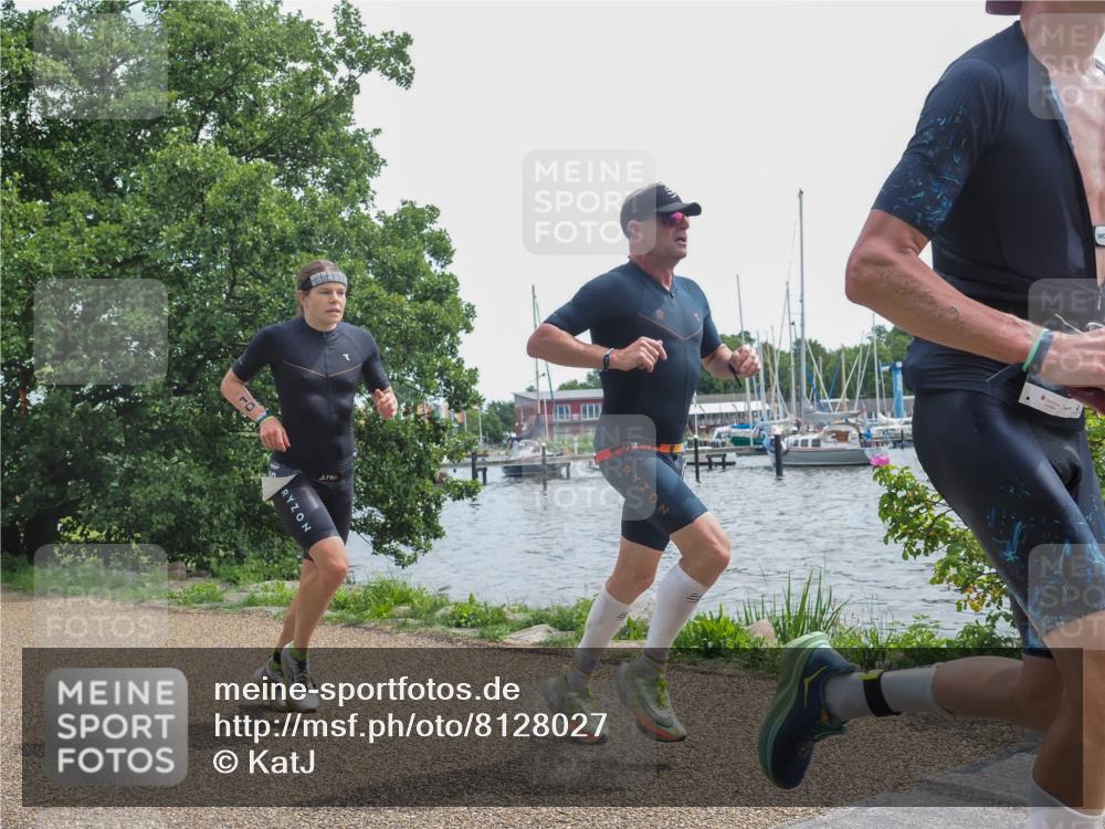 22.06.2025 - Viking Triathlon KatJ http://msf.ph/oto/8128027 22.06.2025 13:51:21 Laufen 10, 113, 167, 169, 377 meine-sportfotos.de