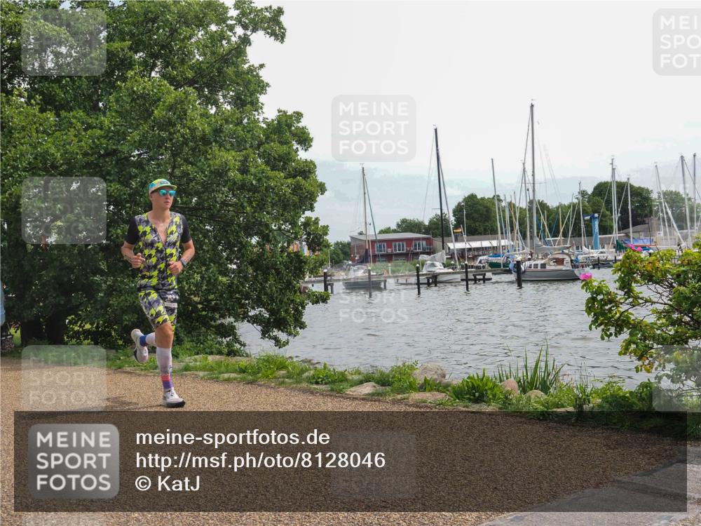 22.06.2025 - Viking Triathlon KatJ http://msf.ph/oto/8128046 22.06.2025 13:51:29 Laufen 368 meine-sportfotos.de