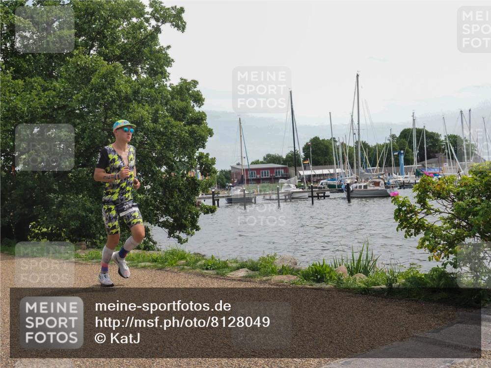 22.06.2025 - Viking Triathlon KatJ http://msf.ph/oto/8128049 22.06.2025 13:51:29 Laufen 368 meine-sportfotos.de
