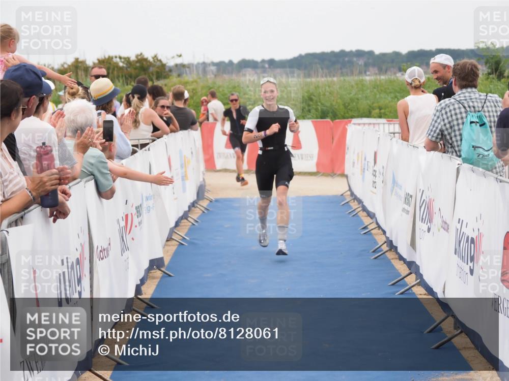22.06.2025 - Viking Triathlon MichiJ http://msf.ph/oto/8128061 22.06.2025 15:25:49 Ziel 22, 343, 427 meine-sportfotos.de
