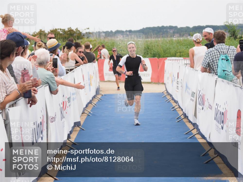 22.06.2025 - Viking Triathlon MichiJ http://msf.ph/oto/8128064 22.06.2025 15:25:49 Ziel 22, 343, 427 meine-sportfotos.de