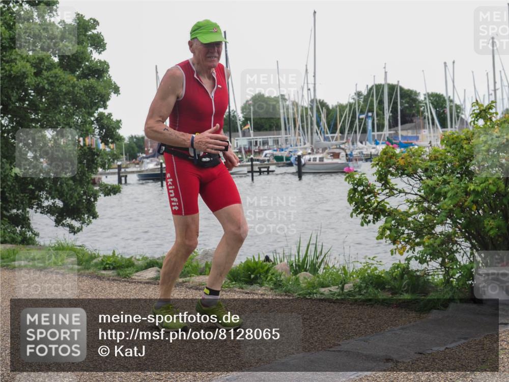 22.06.2025 - Viking Triathlon KatJ http://msf.ph/oto/8128065 22.06.2025 15:35:07 Laufen 160 meine-sportfotos.de