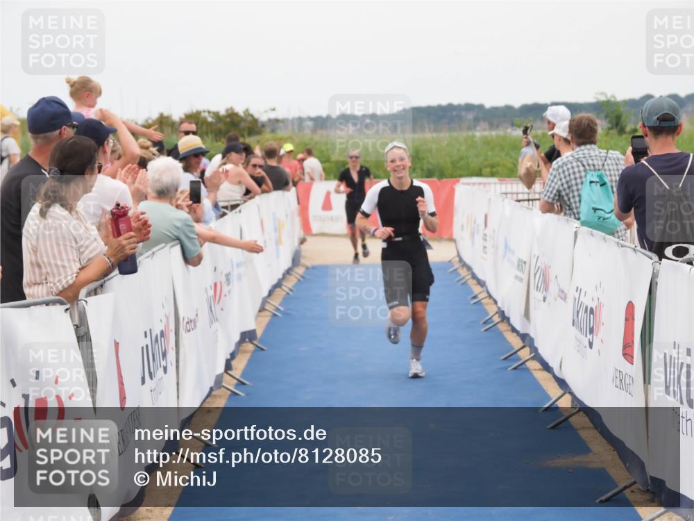 22.06.2025 - Viking Triathlon MichiJ http://msf.ph/oto/8128085 22.06.2025 15:25:50 Ziel 22, 44, 343 meine-sportfotos.de