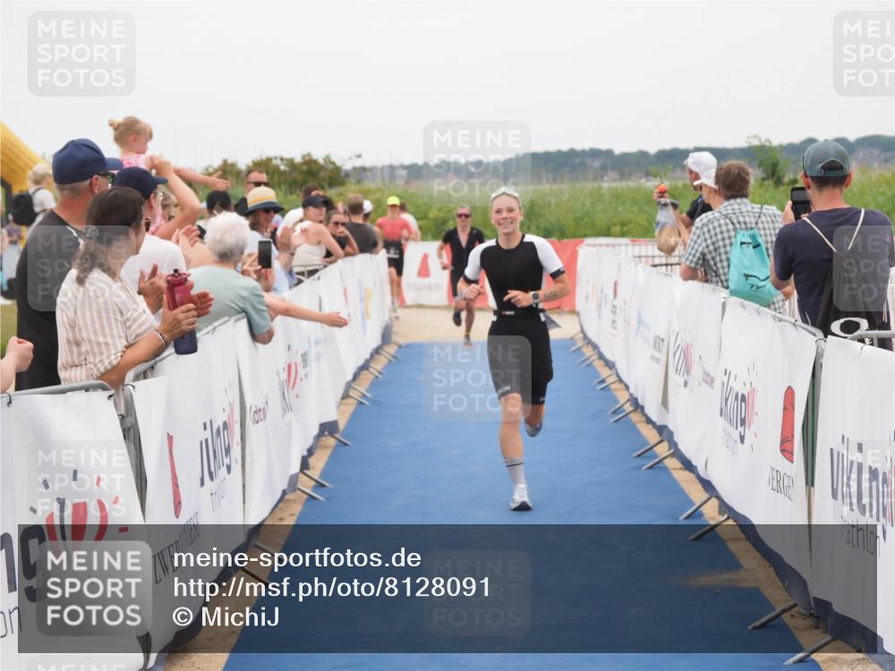 22.06.2025 - Viking Triathlon MichiJ http://msf.ph/oto/8128091 22.06.2025 15:25:50 Ziel 22, 44, 343 meine-sportfotos.de