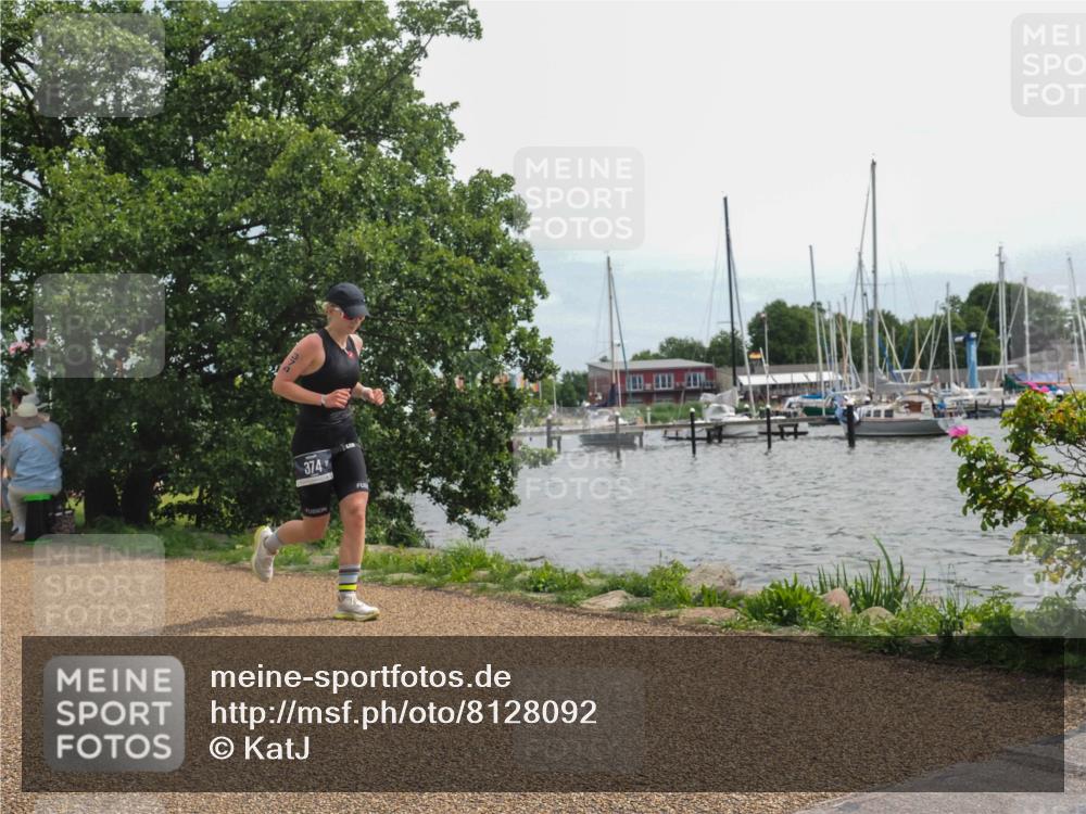 22.06.2025 - Viking Triathlon KatJ http://msf.ph/oto/8128092 22.06.2025 13:51:43 Laufen 374 meine-sportfotos.de