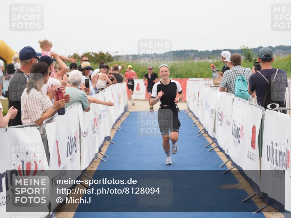 22.06.2025 - Viking Triathlon MichiJ http://msf.ph/oto/8128094 22.06.2025 15:25:50 Ziel 22, 44, 343 meine-sportfotos.de