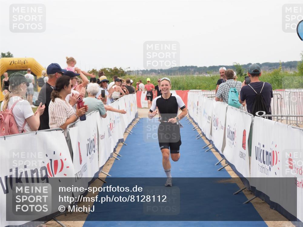 22.06.2025 - Viking Triathlon MichiJ http://msf.ph/oto/8128112 22.06.2025 15:25:51 Ziel 22, 44, 343 meine-sportfotos.de