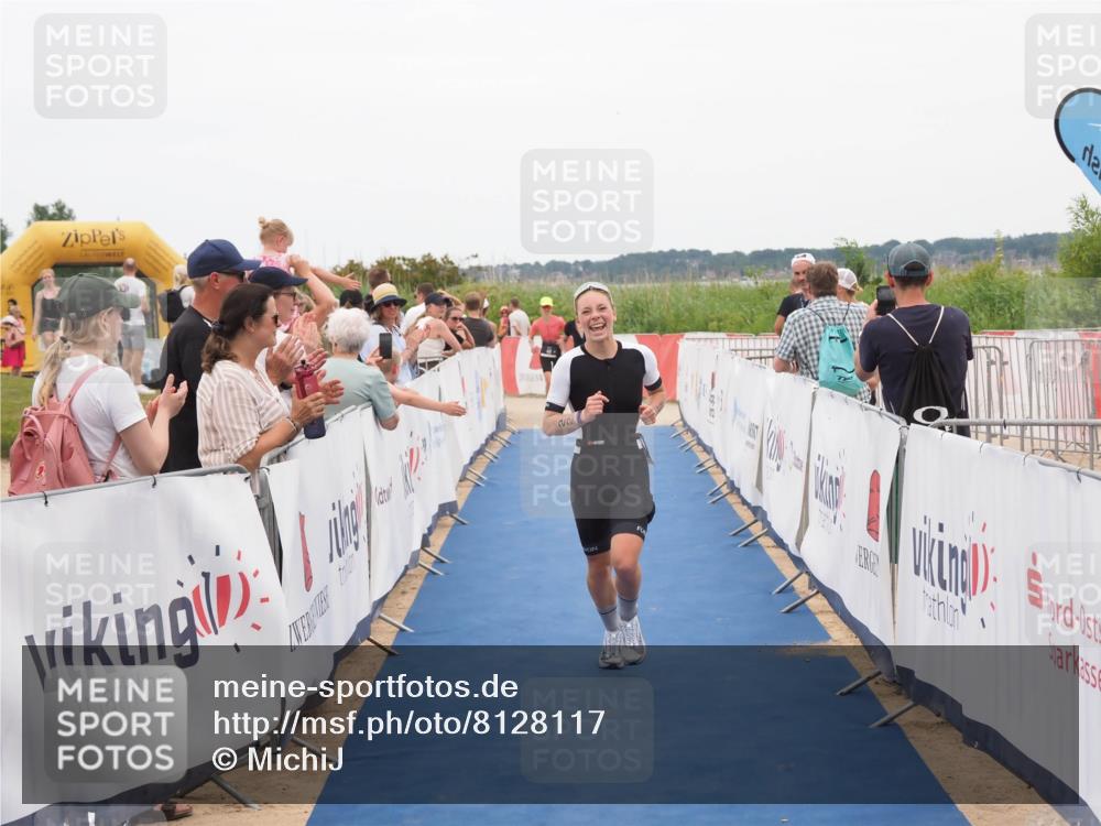 22.06.2025 - Viking Triathlon MichiJ http://msf.ph/oto/8128117 22.06.2025 15:25:51 Ziel 22, 44, 343 meine-sportfotos.de