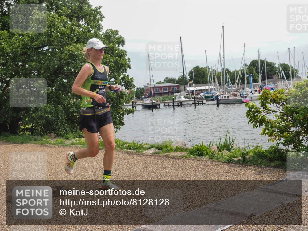 22.06.2025 - Viking Triathlon KatJ http://msf.ph/oto/8128128 22.06.2025 13:51:49 Laufen 636 meine-sportfotos.de