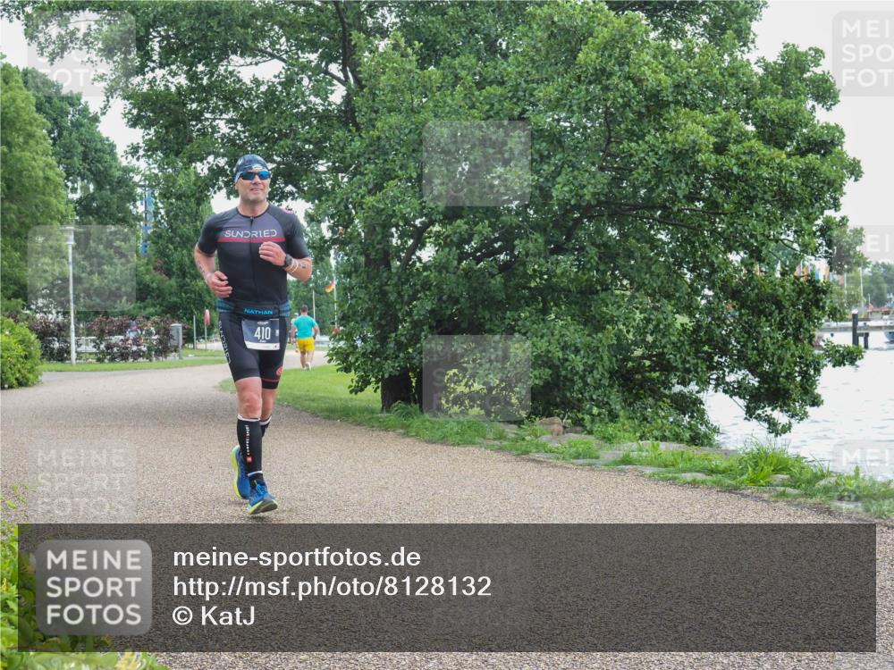 22.06.2025 - Viking Triathlon KatJ http://msf.ph/oto/8128132 22.06.2025 15:35:45 Laufen 410, 439 meine-sportfotos.de