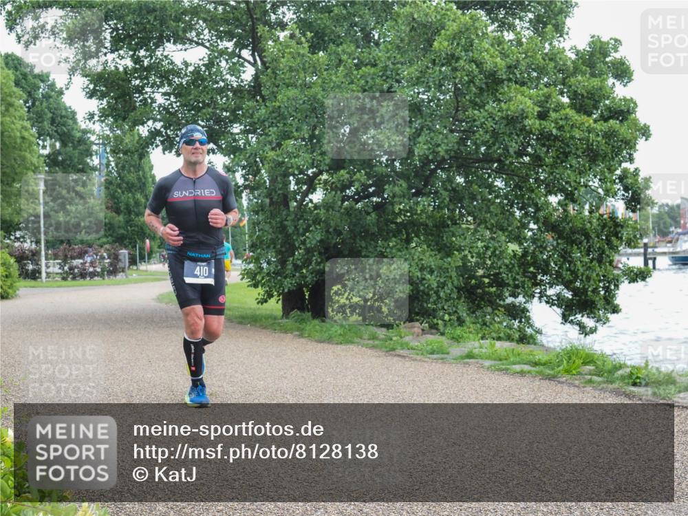 22.06.2025 - Viking Triathlon KatJ http://msf.ph/oto/8128138 22.06.2025 15:35:45 Laufen 410, 439 meine-sportfotos.de