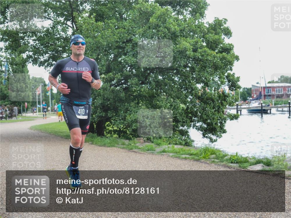 22.06.2025 - Viking Triathlon KatJ http://msf.ph/oto/8128161 22.06.2025 15:35:45 Laufen 410, 439 meine-sportfotos.de