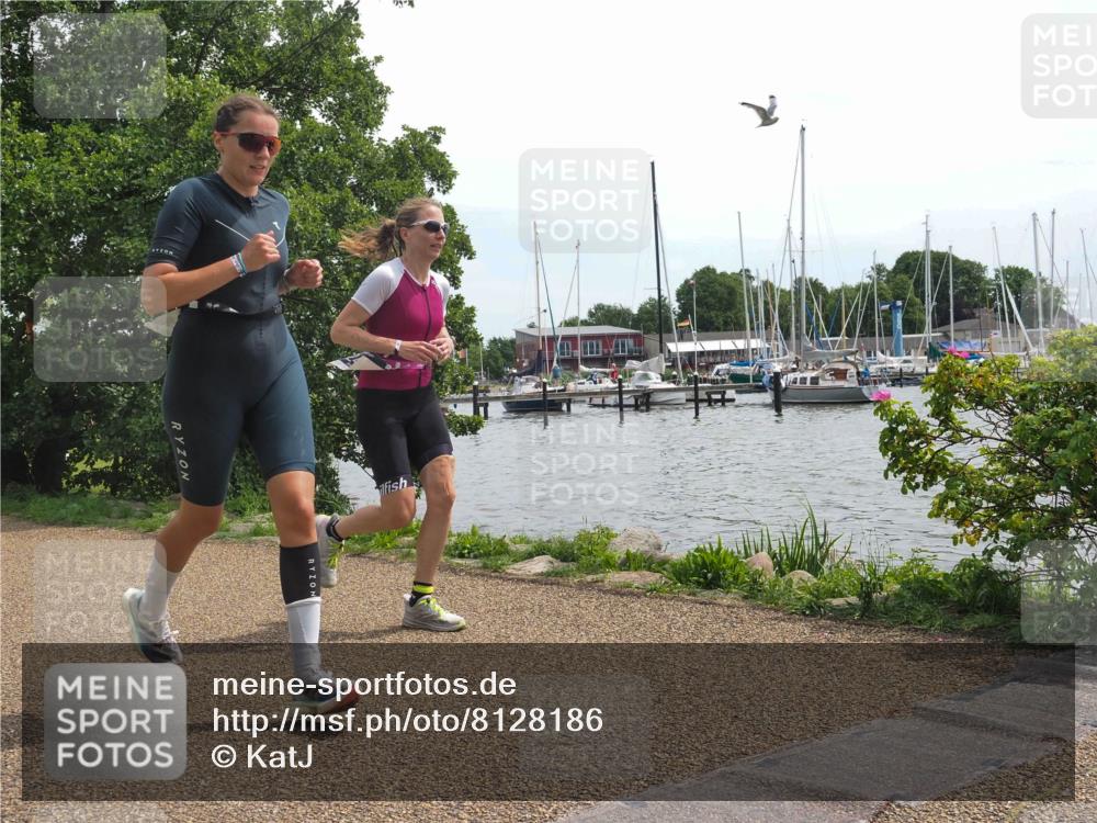 22.06.2025 - Viking Triathlon KatJ http://msf.ph/oto/8128186 22.06.2025 13:52:05 Laufen 9, 18, 20, 249 meine-sportfotos.de