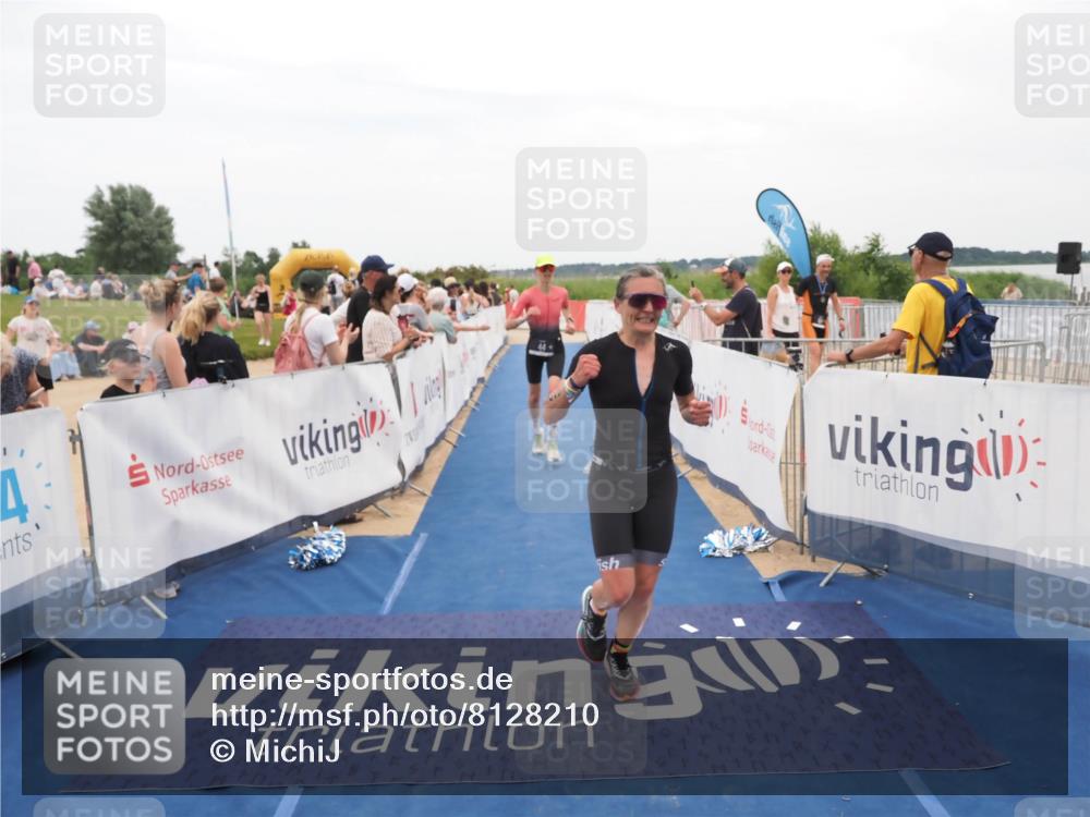 22.06.2025 - Viking Triathlon MichiJ http://msf.ph/oto/8128210 22.06.2025 15:25:56 Ziel 22, 44, 343 meine-sportfotos.de