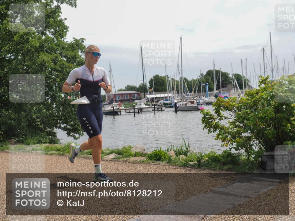 22.06.2025 - Viking Triathlon KatJ http://msf.ph/oto/8128212 22.06.2025 13:52:08 Laufen 18, 249, 491 meine-sportfotos.de