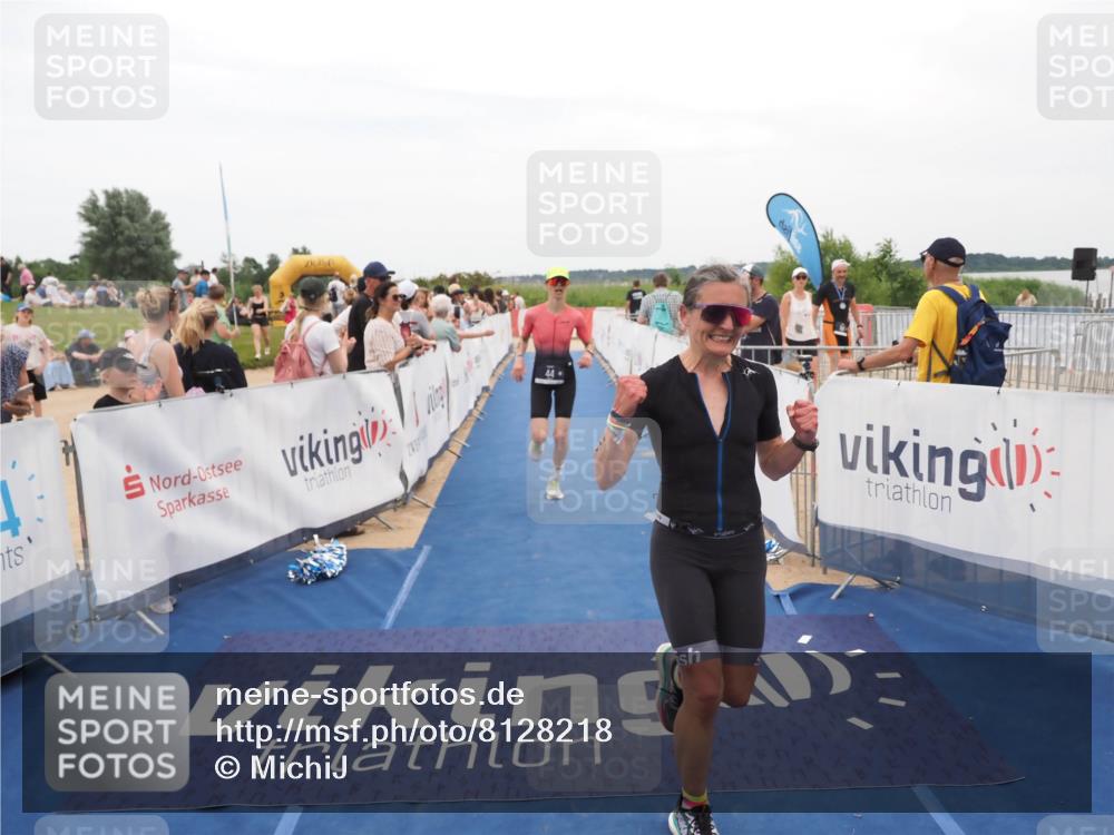 22.06.2025 - Viking Triathlon MichiJ http://msf.ph/oto/8128218 22.06.2025 15:25:56 Ziel 22, 44, 343 meine-sportfotos.de