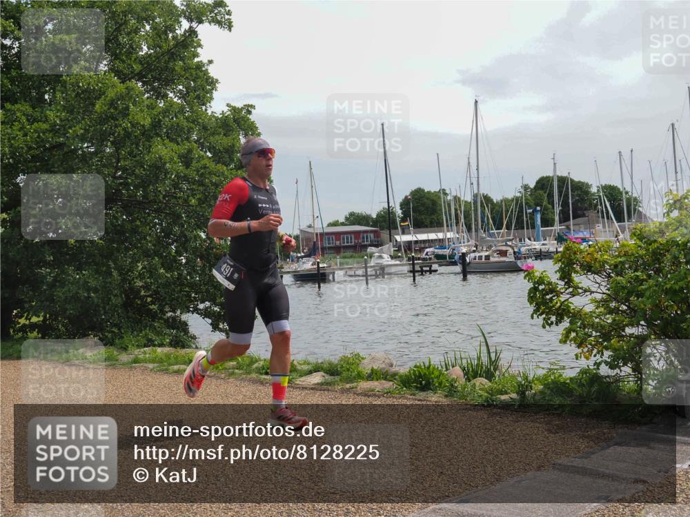 22.06.2025 - Viking Triathlon KatJ http://msf.ph/oto/8128225 22.06.2025 13:52:10 Laufen 18, 491 meine-sportfotos.de