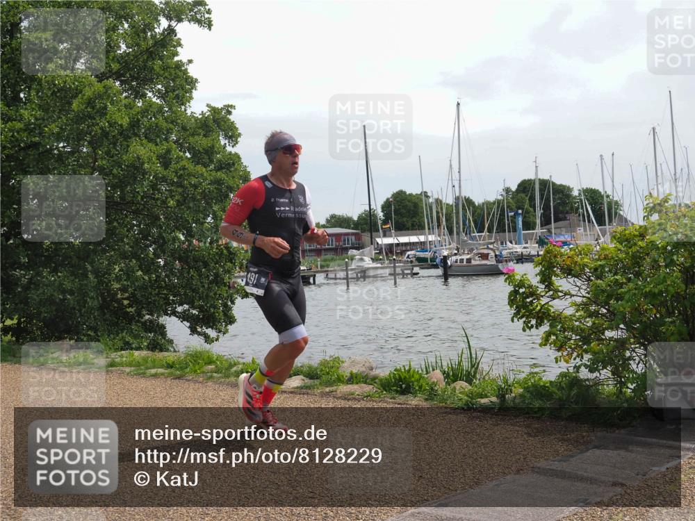 22.06.2025 - Viking Triathlon KatJ http://msf.ph/oto/8128229 22.06.2025 13:52:10 Laufen 18, 491 meine-sportfotos.de