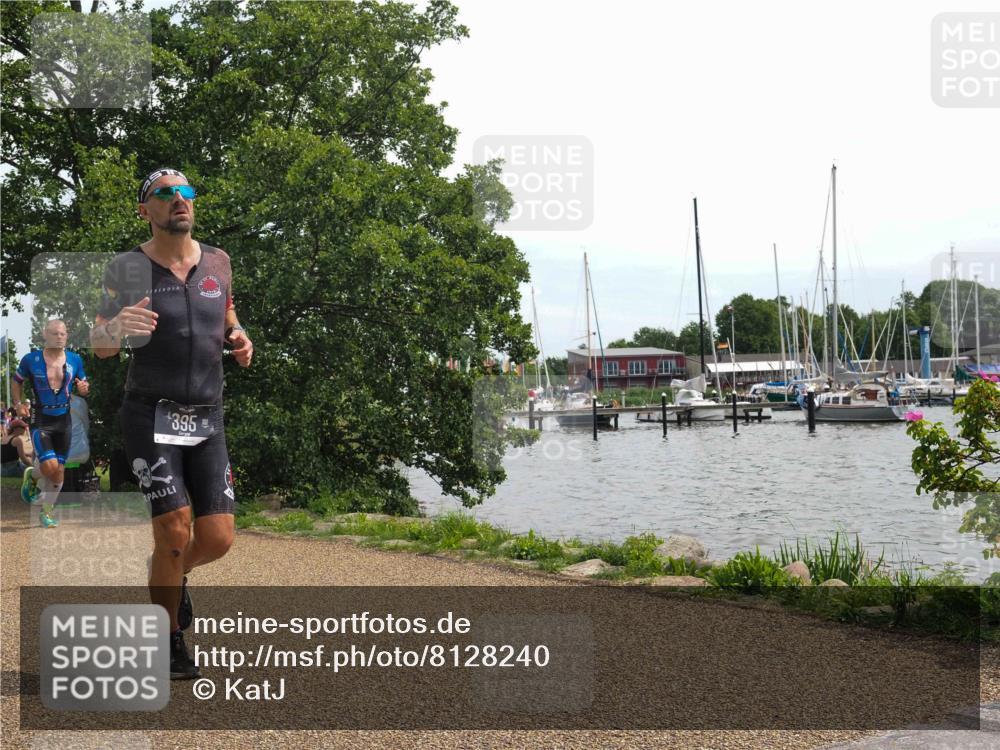 22.06.2025 - Viking Triathlon KatJ http://msf.ph/oto/8128240 22.06.2025 13:52:17 Laufen 347, 395 meine-sportfotos.de