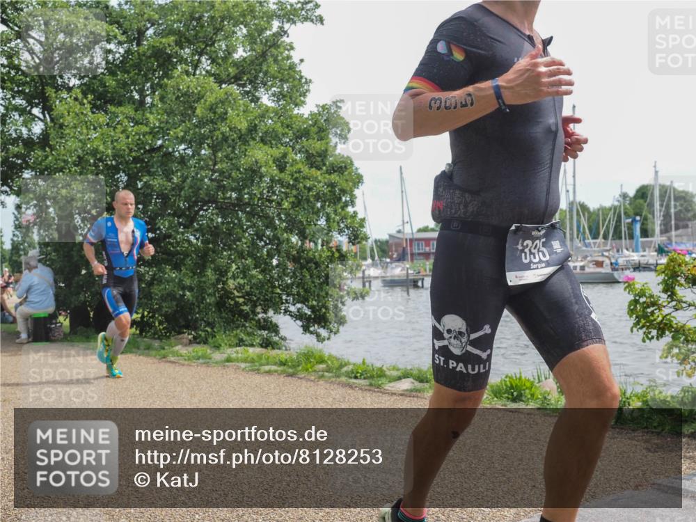22.06.2025 - Viking Triathlon KatJ http://msf.ph/oto/8128253 22.06.2025 13:52:17 Laufen 347, 395 meine-sportfotos.de