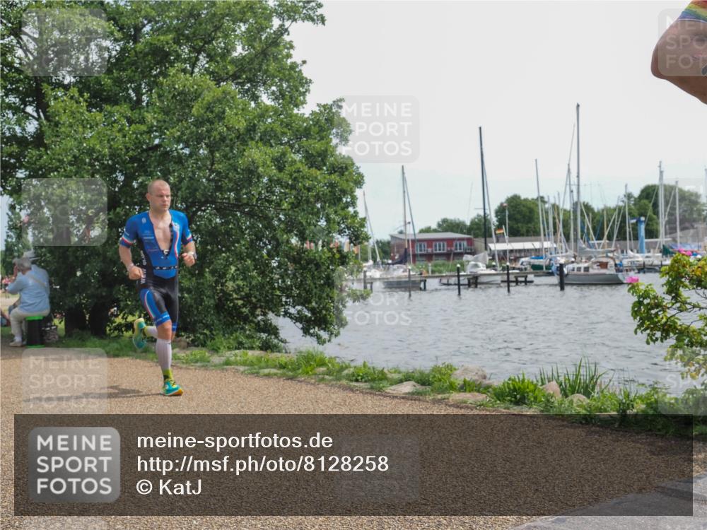 22.06.2025 - Viking Triathlon KatJ http://msf.ph/oto/8128258 22.06.2025 13:52:18 Laufen 347, 395 meine-sportfotos.de