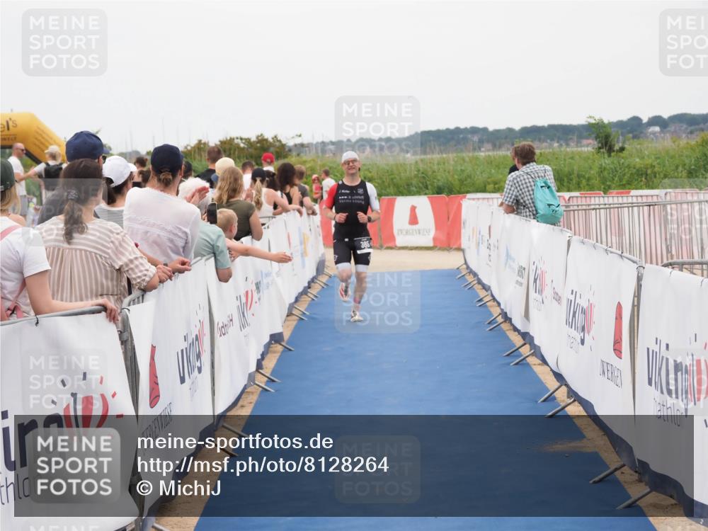 22.06.2025 - Viking Triathlon MichiJ http://msf.ph/oto/8128264 22.06.2025 15:26:36 Ziel 385 meine-sportfotos.de