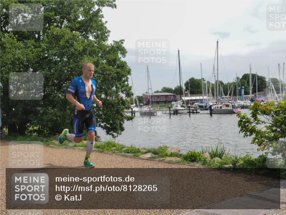 22.06.2025 - Viking Triathlon KatJ http://msf.ph/oto/8128265 22.06.2025 13:52:18 Laufen 347, 395 meine-sportfotos.de