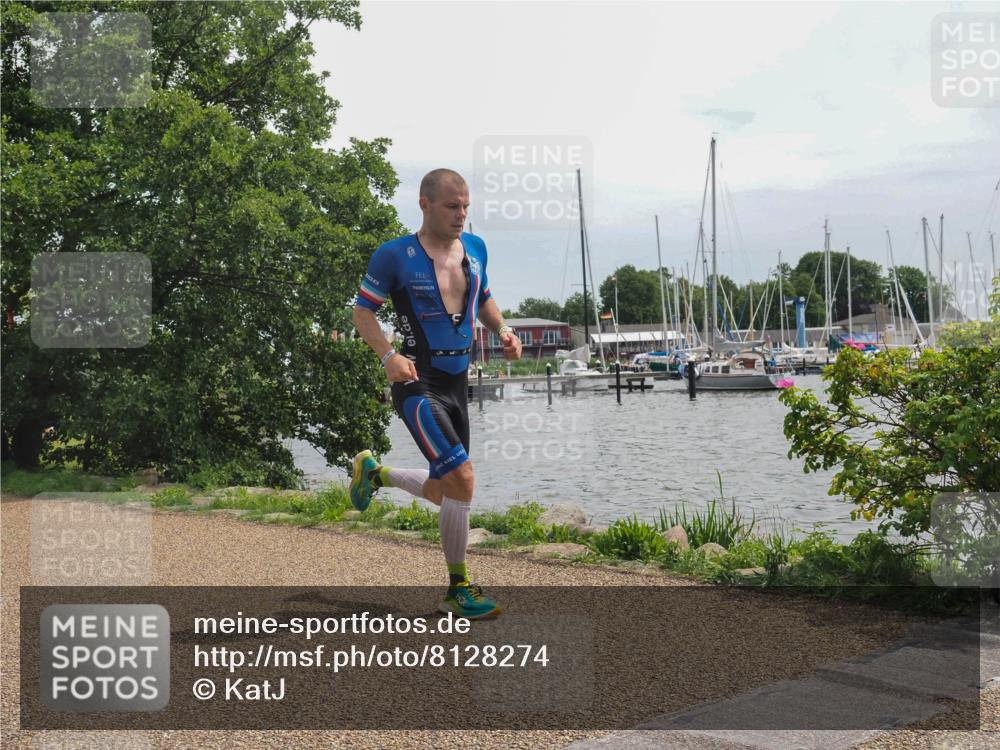 22.06.2025 - Viking Triathlon KatJ http://msf.ph/oto/8128274 22.06.2025 13:52:18 Laufen 347, 395 meine-sportfotos.de
