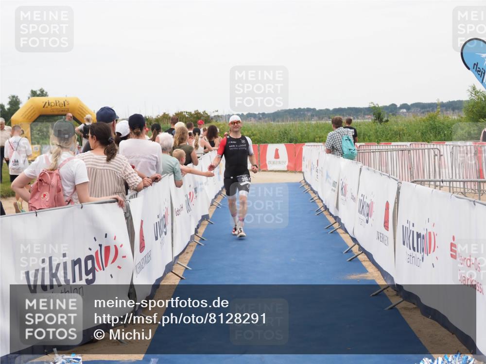 22.06.2025 - Viking Triathlon MichiJ http://msf.ph/oto/8128291 22.06.2025 15:26:37 Ziel 385 meine-sportfotos.de