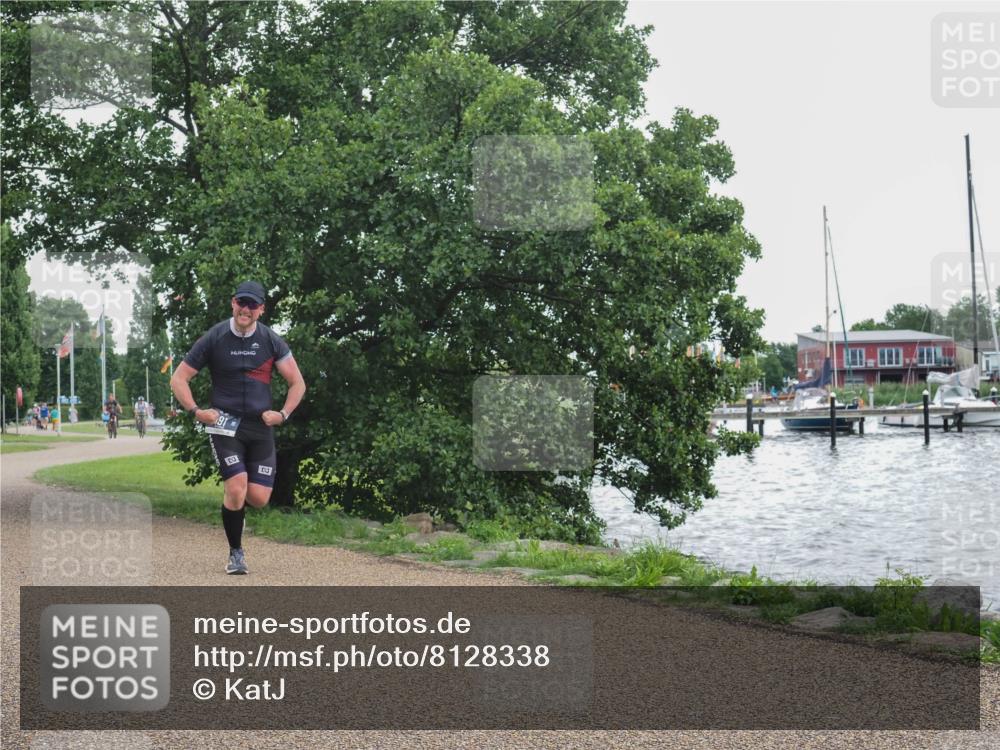 22.06.2025 - Viking Triathlon KatJ http://msf.ph/oto/8128338 22.06.2025 15:36:24 Laufen 191 meine-sportfotos.de