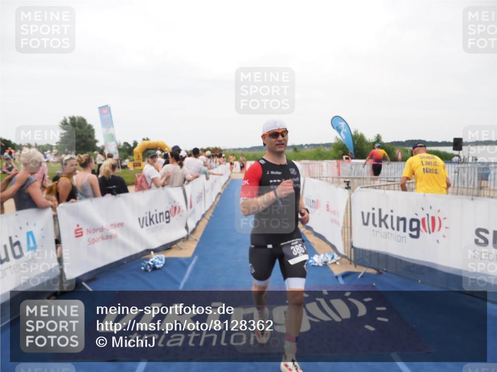 22.06.2025 - Viking Triathlon MichiJ http://msf.ph/oto/8128362 22.06.2025 15:26:40 Ziel 220, 385 meine-sportfotos.de