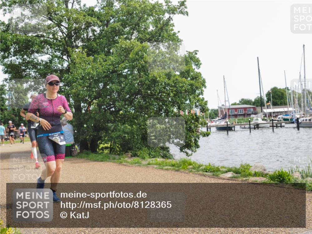 22.06.2025 - Viking Triathlon KatJ http://msf.ph/oto/8128365 22.06.2025 13:52:38 Laufen 525, 529 meine-sportfotos.de