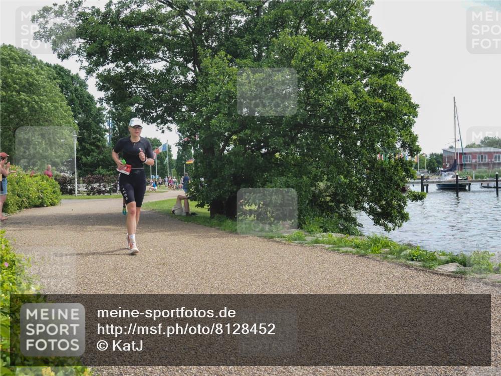 22.06.2025 - Viking Triathlon KatJ http://msf.ph/oto/8128452 22.06.2025 13:14:28 Laufen 556 meine-sportfotos.de