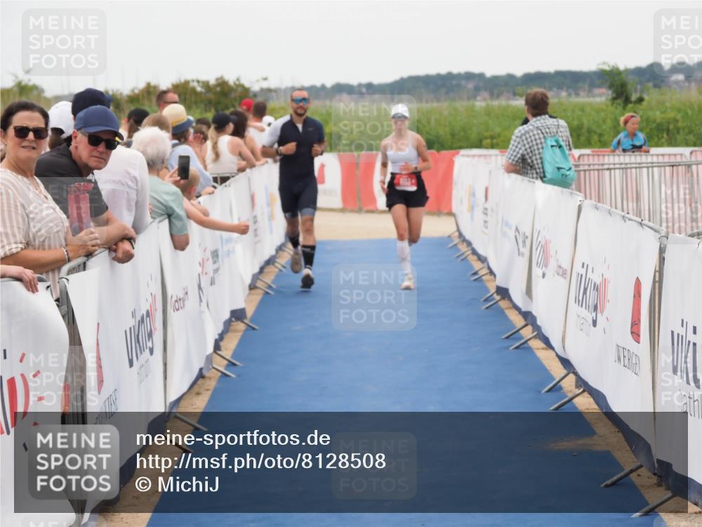 22.06.2025 - Viking Triathlon MichiJ http://msf.ph/oto/8128508 22.06.2025 15:26:55 Ziel 603 meine-sportfotos.de