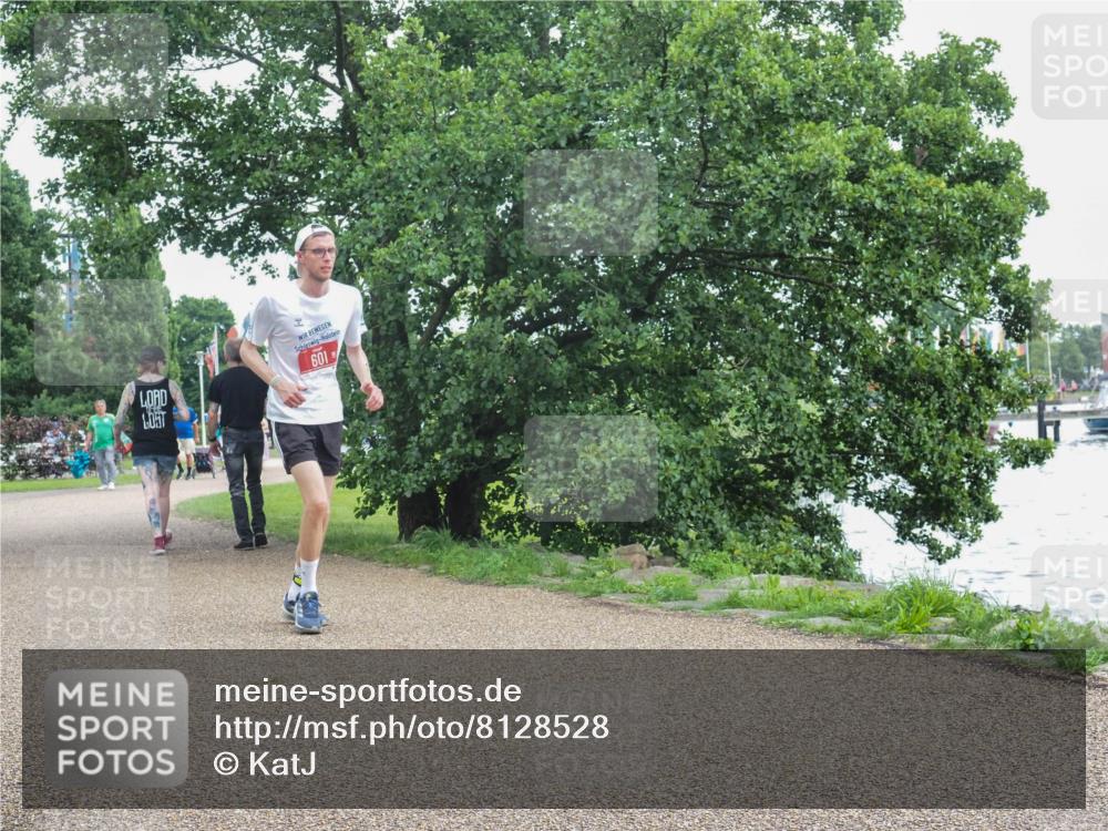 22.06.2025 - Viking Triathlon KatJ http://msf.ph/oto/8128528 22.06.2025 15:37:48 Laufen 601 meine-sportfotos.de