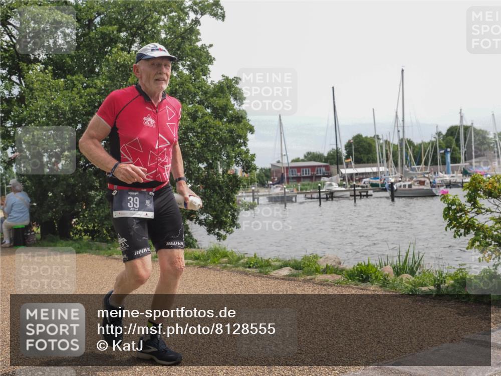 22.06.2025 - Viking Triathlon KatJ http://msf.ph/oto/8128555 22.06.2025 13:53:10 Laufen 39, 195 meine-sportfotos.de
