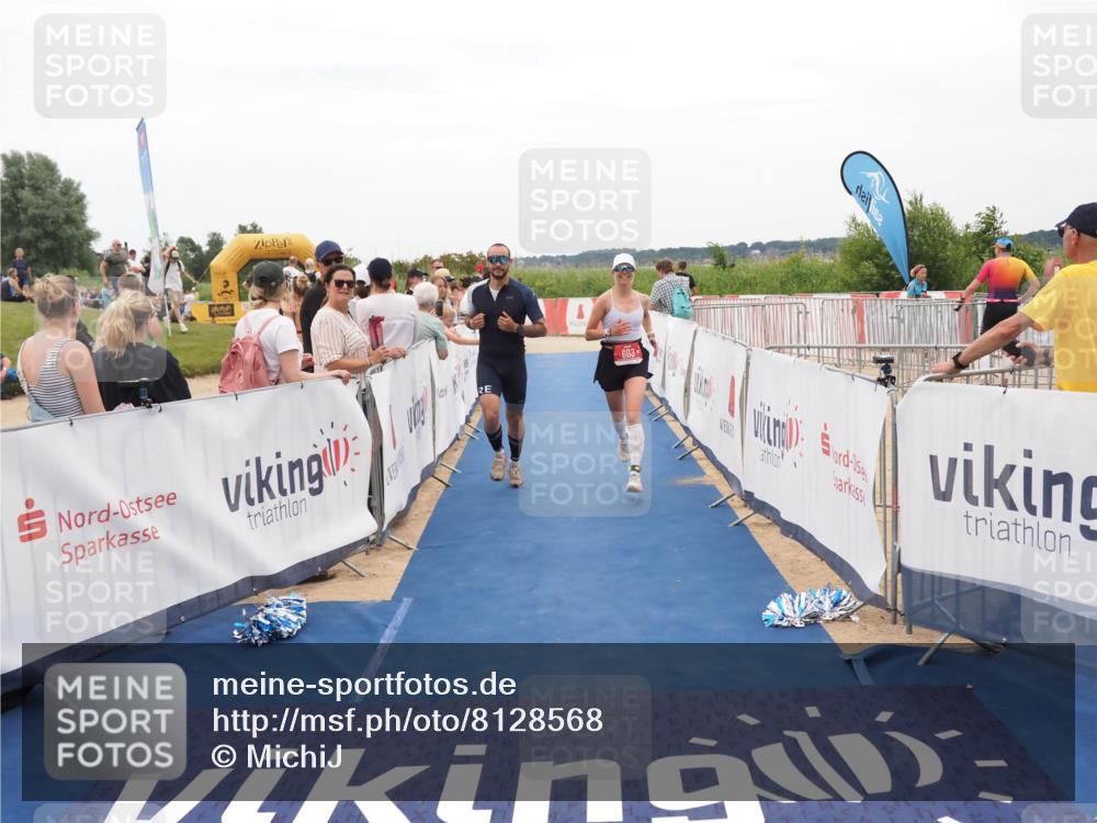 22.06.2025 - Viking Triathlon MichiJ http://msf.ph/oto/8128568 22.06.2025 15:26:57 Ziel 603 meine-sportfotos.de