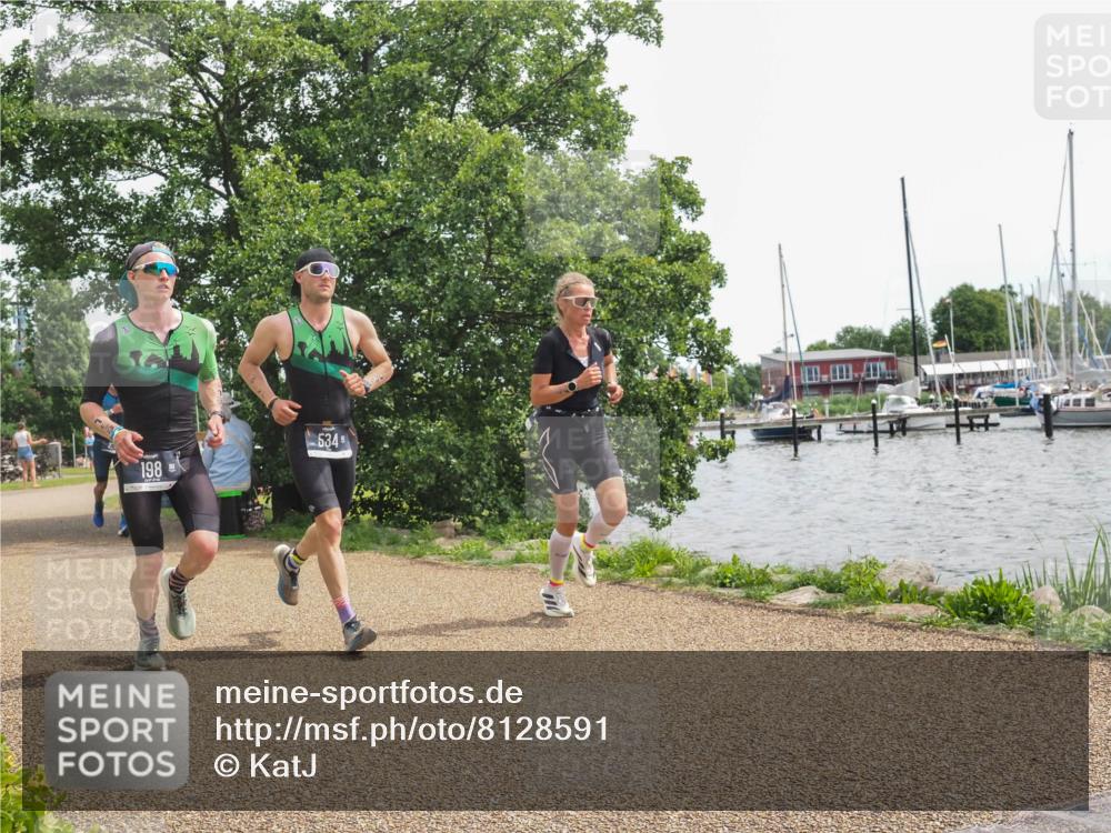 22.06.2025 - Viking Triathlon KatJ http://msf.ph/oto/8128591 22.06.2025 13:53:14 Laufen 60, 195, 198, 226, 534 meine-sportfotos.de