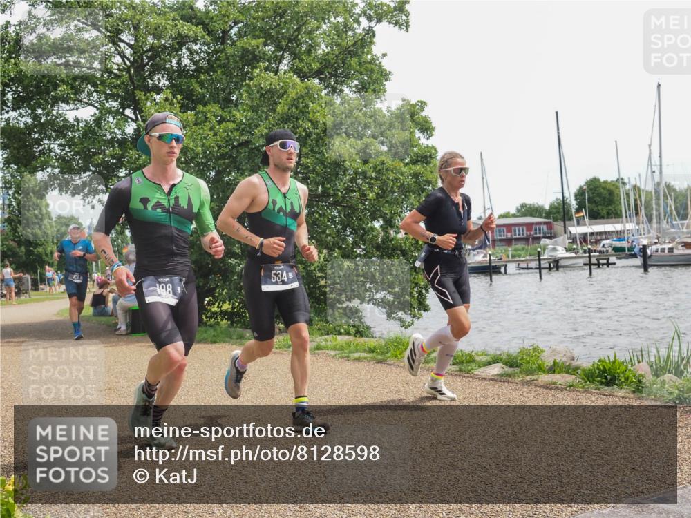 22.06.2025 - Viking Triathlon KatJ http://msf.ph/oto/8128598 22.06.2025 13:53:14 Laufen 60, 195, 198, 226, 534 meine-sportfotos.de