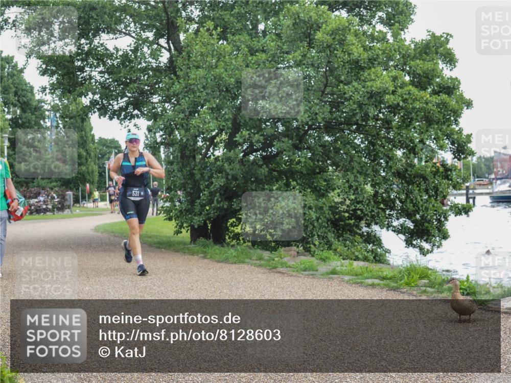 22.06.2025 - Viking Triathlon KatJ http://msf.ph/oto/8128603 22.06.2025 15:38:09 Laufen 531 meine-sportfotos.de